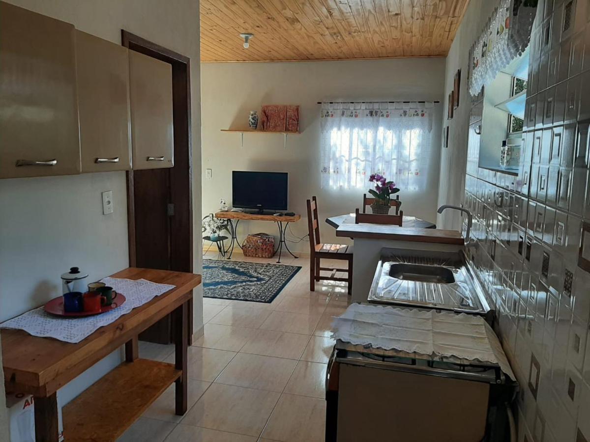 Casa Kiiro, Um Ambiente Tranquilo E De Sossego. Villa Santo Antônio do Pinhal Екстериор снимка