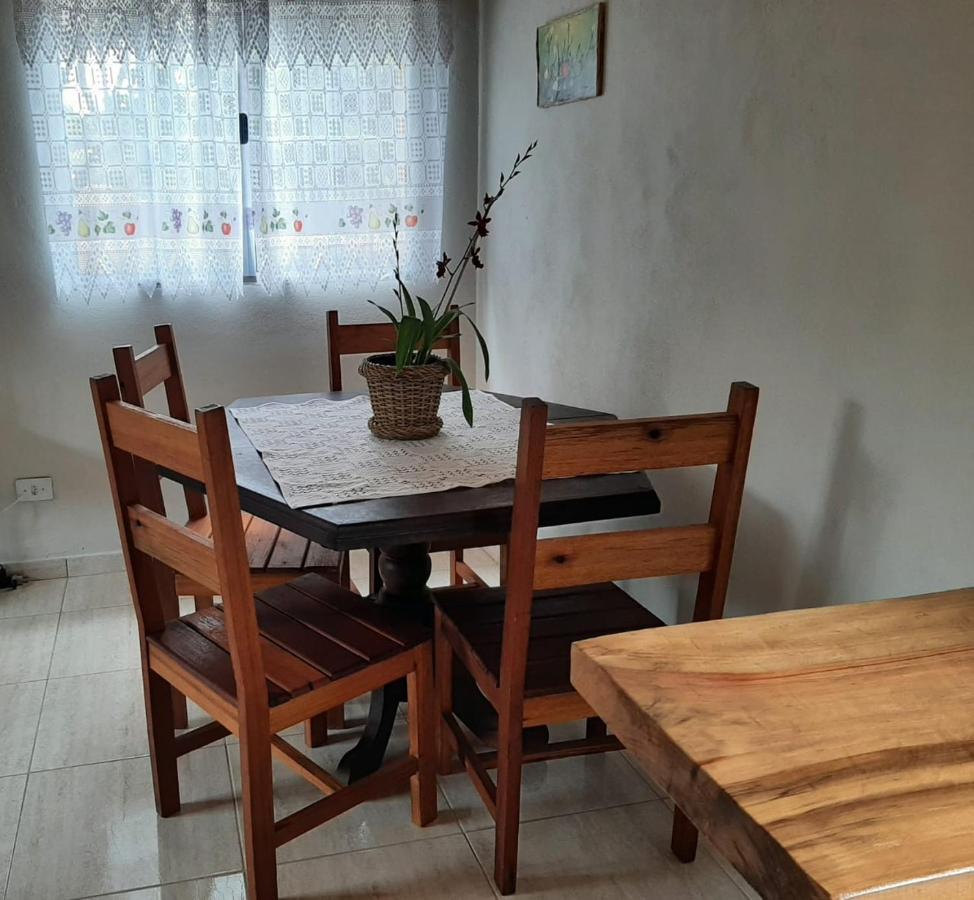 Casa Kiiro, Um Ambiente Tranquilo E De Sossego. Villa Santo Antônio do Pinhal Екстериор снимка